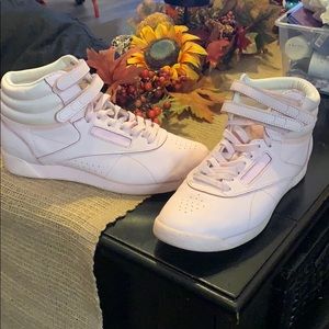 Women’s Reebok light pink high top